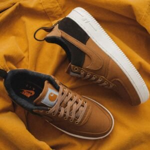 NIKE AIR FORCE 1 BROWN